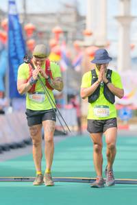 BIB: 5051, 5023
                            <button type="button" onclick="openModal(21760201)" class="btn btn-primary btn-sm float-right btn-popup" data-toggle="modal" data-target=".modal-high-quality">
                        <i class="fas fa-shopping-cart"></i> Add to Cart
                    </button>
                                            <button type="button" onclick="isThisMe(21760201, true)" class="btn btn-success btn-sm float-right btn-popup btn-isme hidden" data-toggle="tooltip" data-placement="bottom" title="นี่คือรูปของคุณใช่ไหม คลิกที่นี่เพื่อเอาเข้าอัลบั้ม">
                        <i class="fas fa-plus"></i> Add to album
                    </button>
                    <button type="button" onclick="isThisMe(21760201, false)" class="btn btn-warning btn-sm float-right btn-popup btn-isnotme hidden">
                        <i class="fas fa-ban"></i> Remove from album
                    </button>